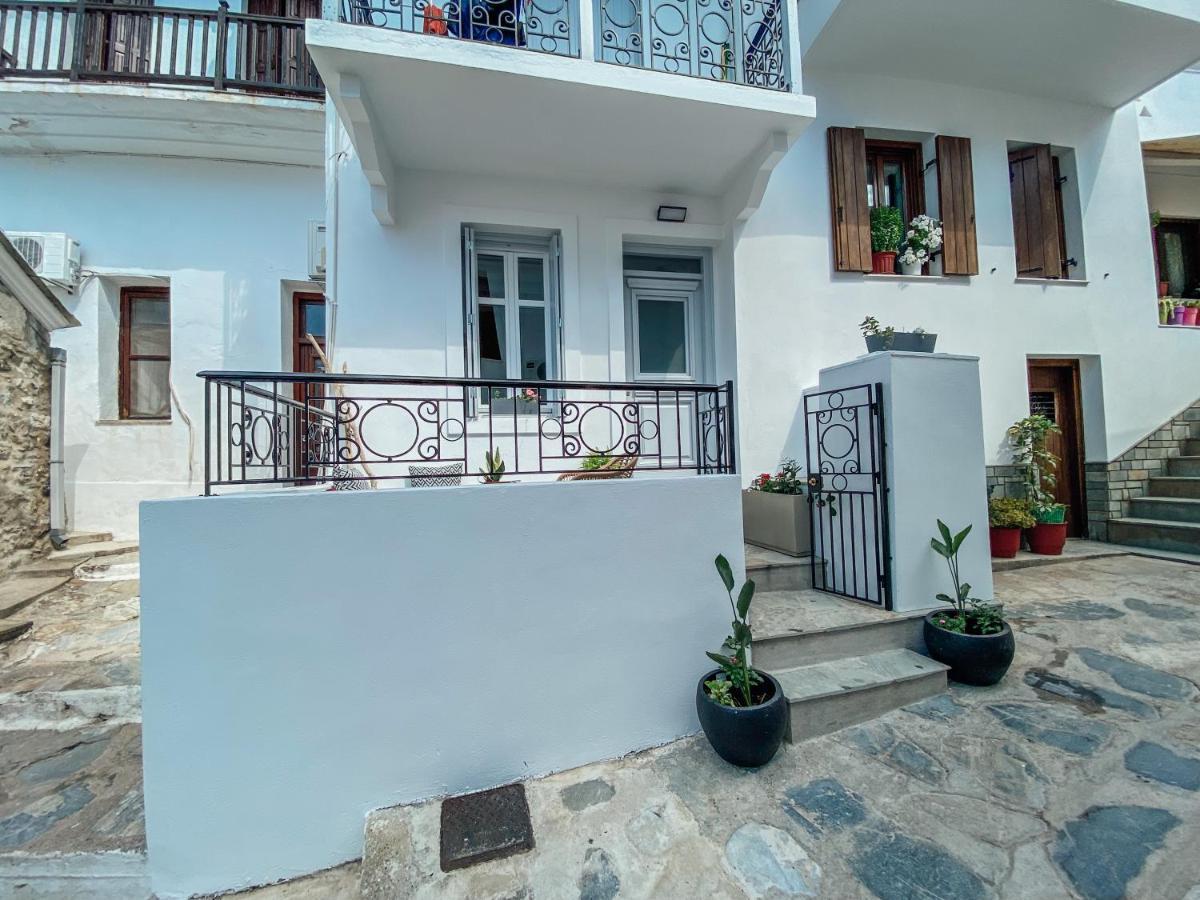 Evagelias Suite Skopelos Buitenkant foto